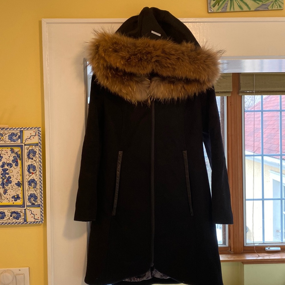 Soia & kyo wool jacket- leather trimmed accents-removable genuine fur trim hood